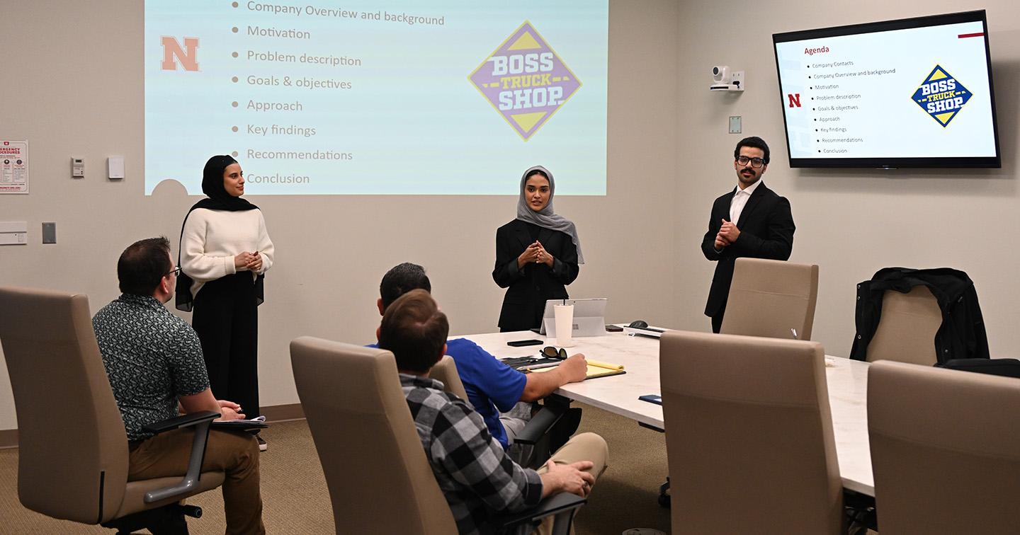 Supply Chain Seniors Help Boss Truck Shops Chart Path to Growth