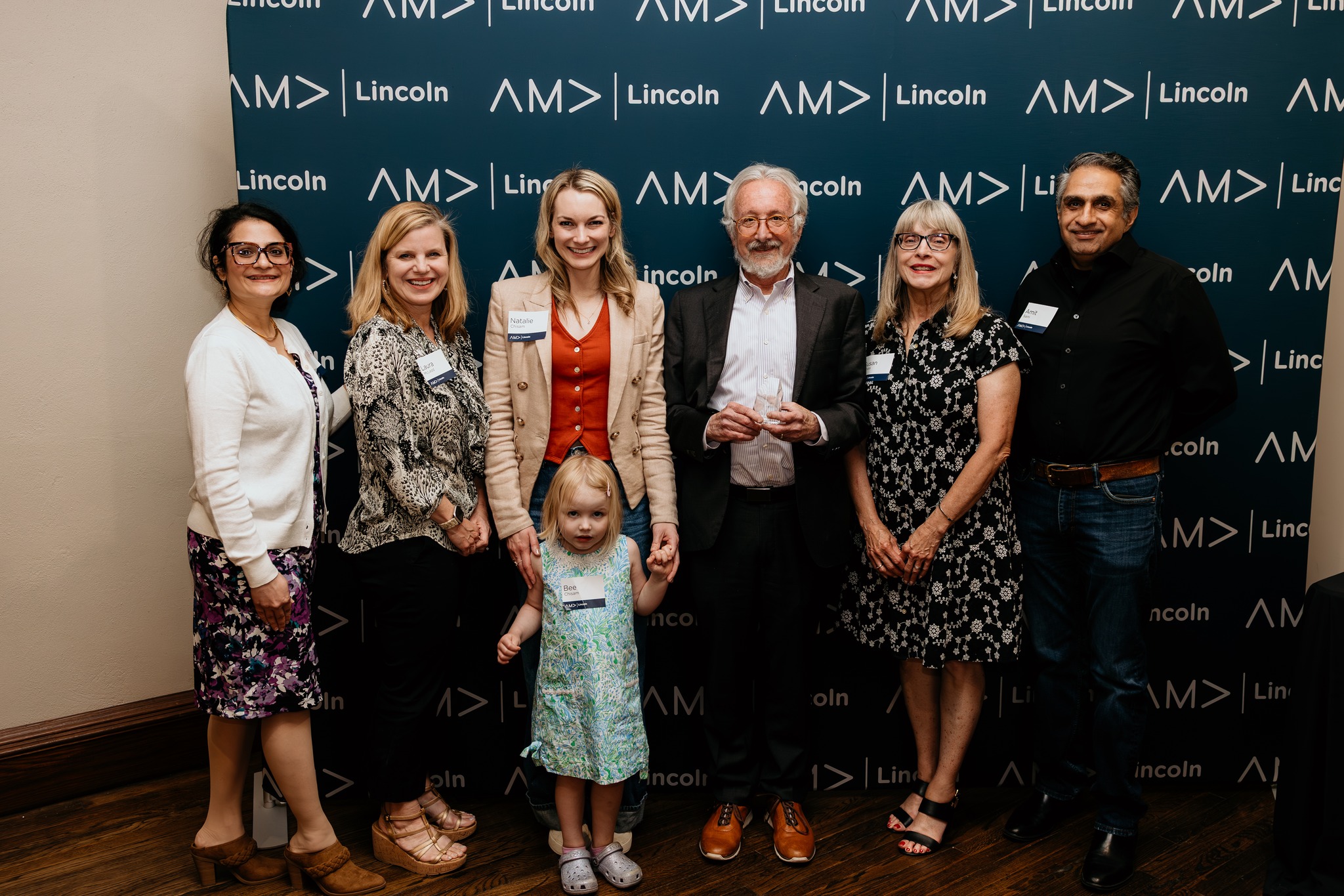 Rob Simon, associate professor of practice in marketing, was inducted into the American Marketing Association Lincoln Chapter Hall of Fame.
