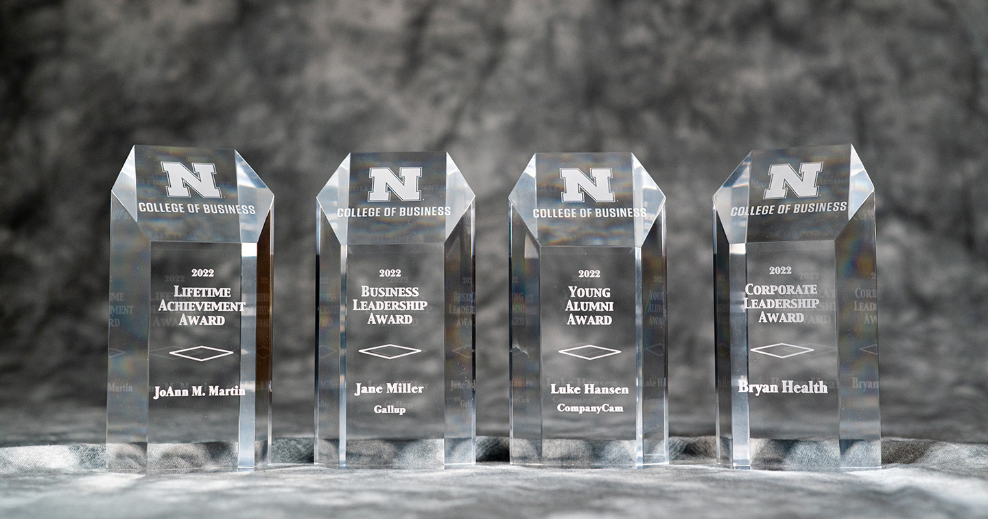 Outstanding Alumni Receive Nebraska Business Awards